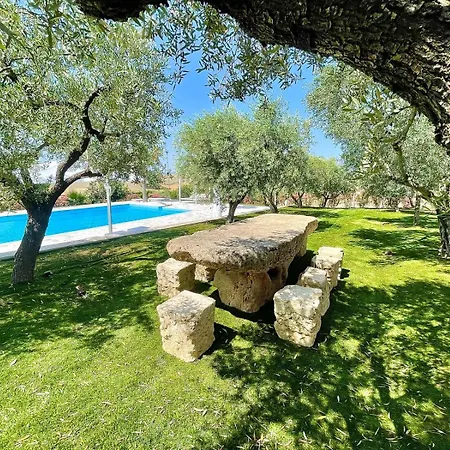 La Casetta In Piscina Willa Matera