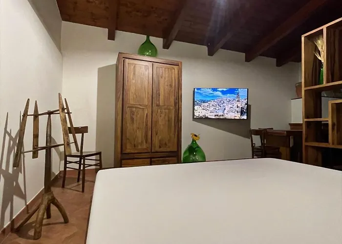 La Casetta In Piscina * Matera