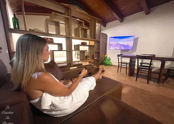 La Casetta In Piscina Villa Matera