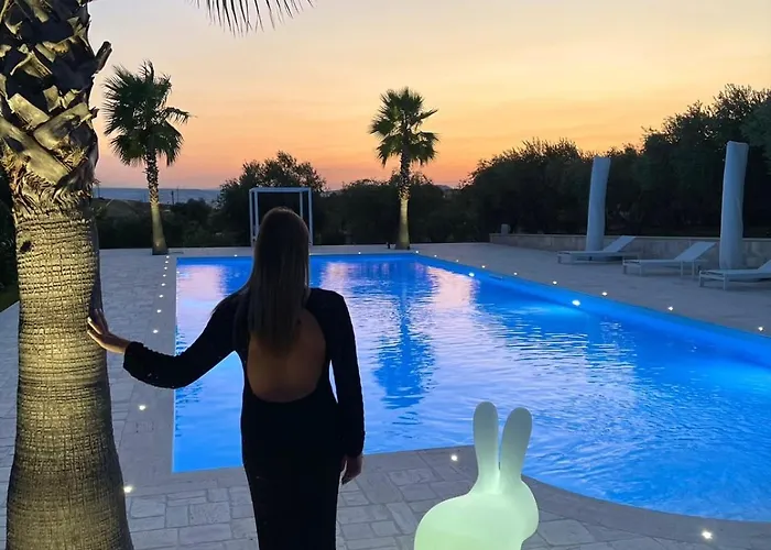 La Casetta In Piscina Villa *